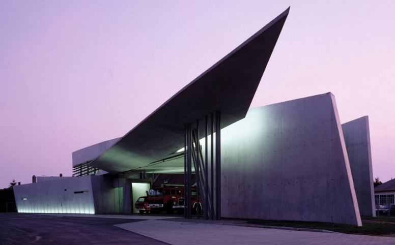 vitra-house-fire station